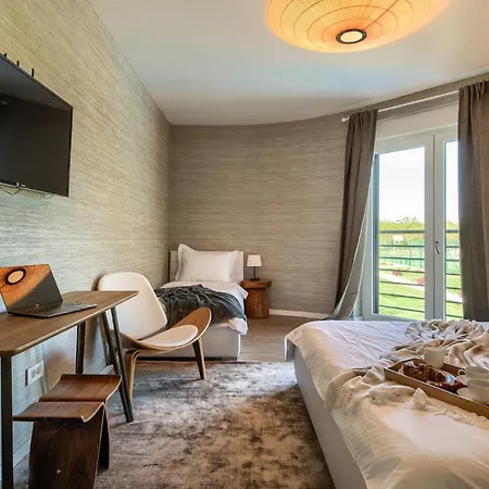 Ladominika * Jursici