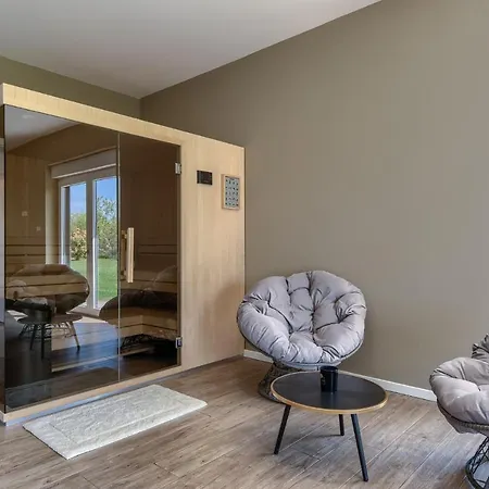 Ladominika * Jursici